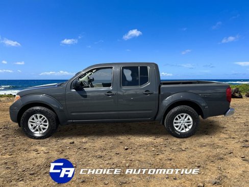 Used 2014 Nissan Frontier SV image 3