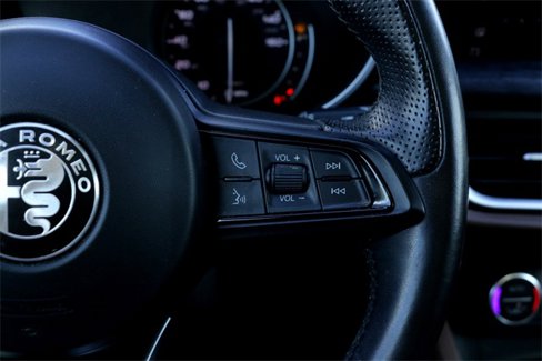 Used 2021 Alfa Romeo Stelvio Sprint w/ Sun & Sound Package image 14