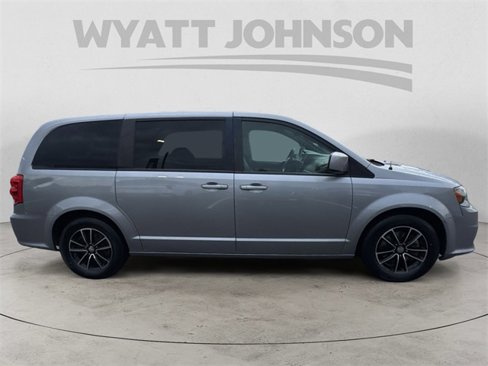 Used 2019 Dodge Grand Caravan GT image 6