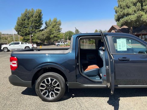Used 2022 Ford Maverick Lariat w/ Lariat Luxury Package image 46