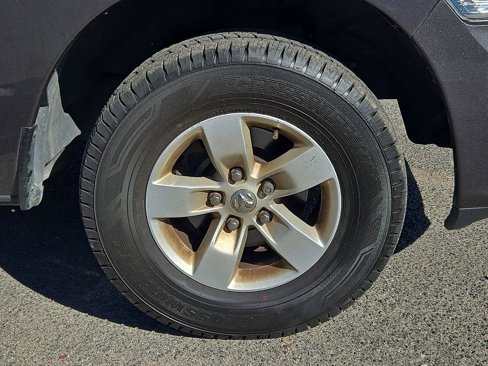 Used 2019 RAM 1500 Express image 9