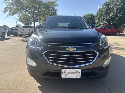 Used 2017 Chevrolet Equinox LT w/ Convenience Package image 2