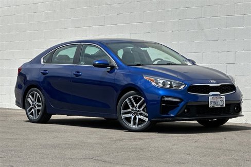 Used 2021 Kia Forte EX image 2