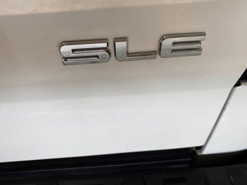 Used 2016 GMC Sierra 1500 SLE image 15