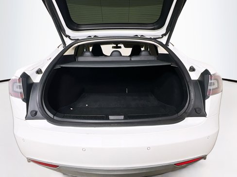 Used 2014 Tesla Model S 60 image 26