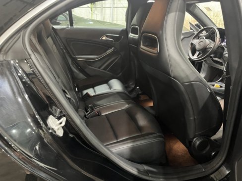 Used 2016 Mercedes-Benz CLA 250 4MATIC image 16
