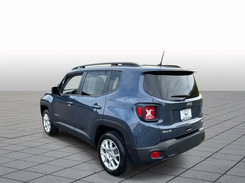 Used 2022 Jeep Renegade Latitude w/ Convenience Group image 5