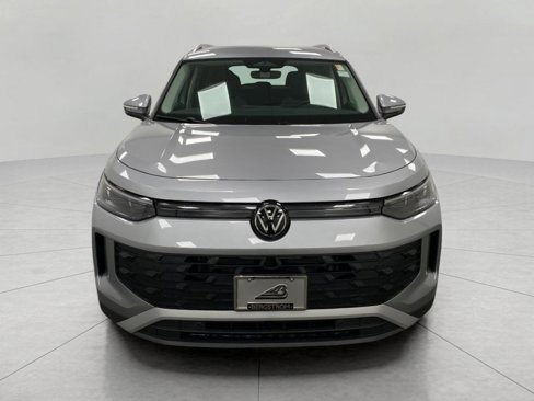 New 2025 Volkswagen Tiguan S image 9
