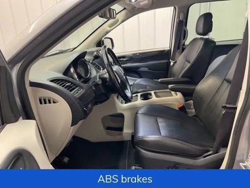 Used 2020 Dodge Grand Caravan Crew w/ Driver Convenience Group image 11