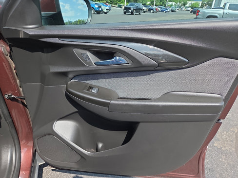 Used 2023 Chevrolet TrailBlazer LT w/ Convenience Package image 17