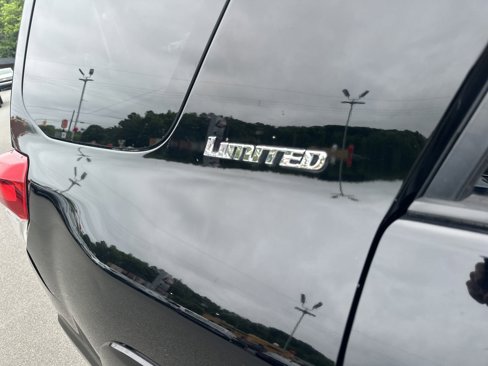 Used 2011 Toyota 4Runner SR5 image 27