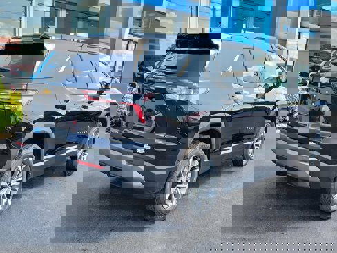 New 2025 Chevrolet Equinox LT w/ Safety and Technology Package image 4