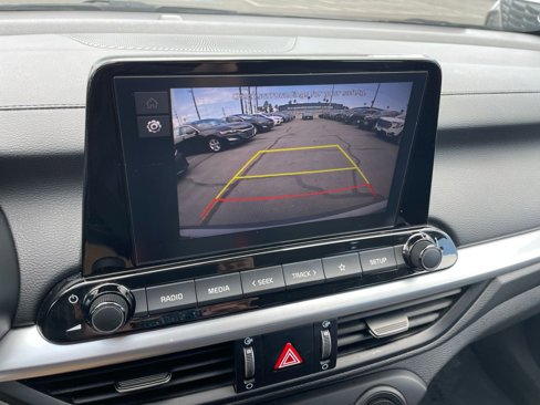 Used 2024 Kia Forte LXS image 17