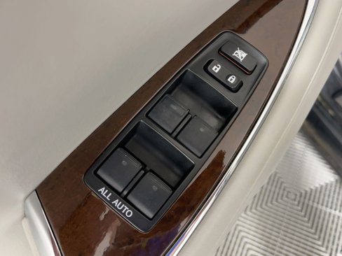 Used 2011 Lexus ES 350 image 10