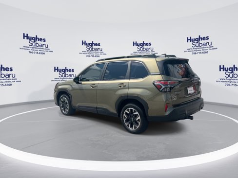 Certified 2025 Subaru Forester Premium image 8