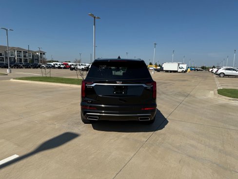 Certified 2024 Cadillac XT6 Premium Luxury w/ Platinum Package image 6
