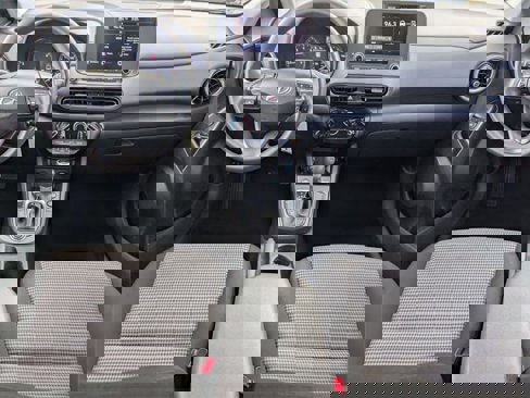 Certified 2023 Hyundai Kona SE image 14