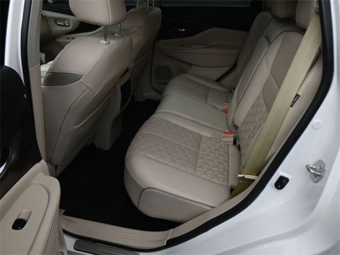 Used 2019 Nissan Murano Platinum w/ Cargo Package image 16