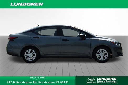 Used 2023 Nissan Versa S image 2
