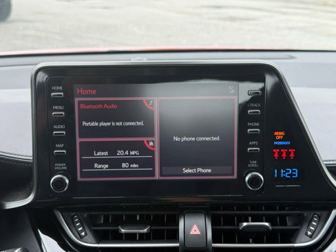 Used 2019 Toyota C-HR LE image 16
