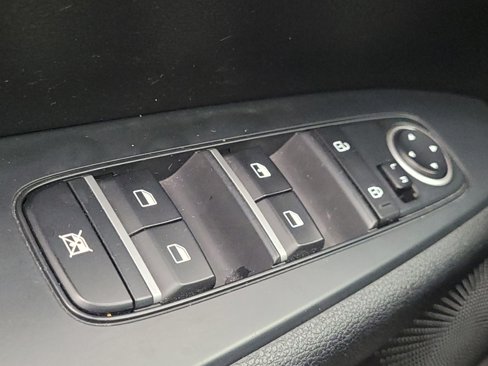 Used 2019 Kia Forte LXS image 27