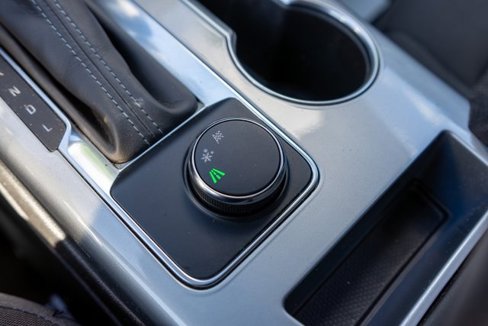 Used 2020 Chevrolet Blazer LT image 29