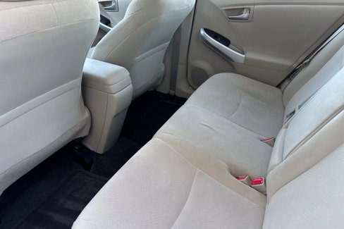 Used 2014 Toyota Prius Two image 26
