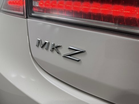 Used 2019 Lincoln MKZ Reserve image 10