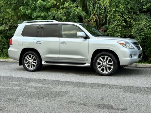 Used 2008 Lexus LX 570 4WD image 9