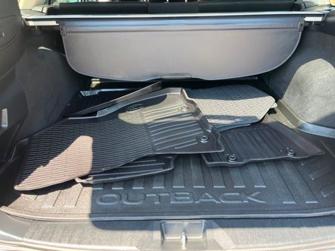 Used 2019 Subaru Outback 2.5i Premium image 8