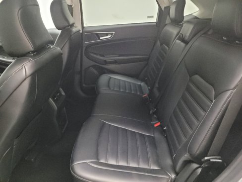 Used 2024 Ford Edge SEL image 18