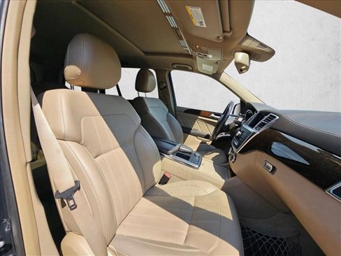 Used 2015 Mercedes-Benz GL 320 BlueTEC 4MATIC image 17