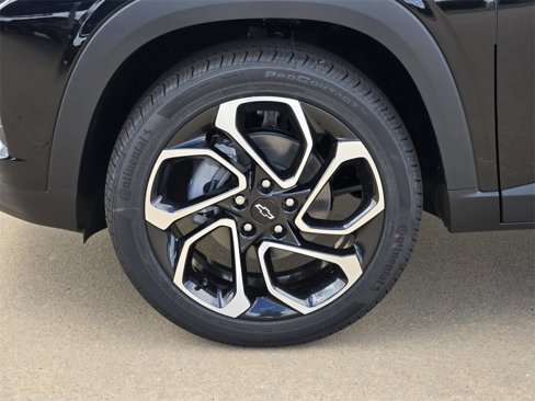 New 2025 Chevrolet Trax RS w/ Driver Confidence Package image 18