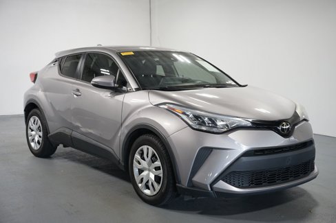 Certified 2020 Toyota C-HR LE image 3