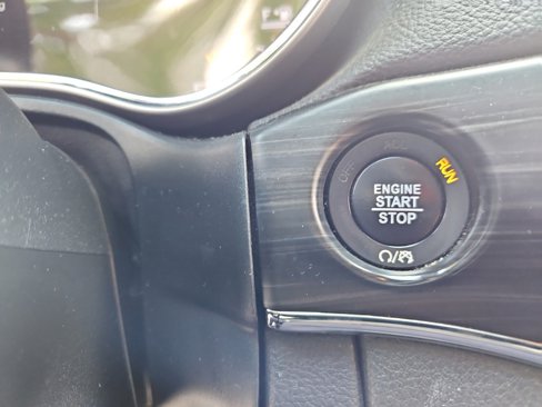 Used 2020 Jeep Grand Cherokee Limited image 23