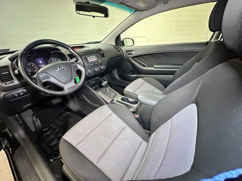 Used 2016 Kia Forte Koup EX image 10