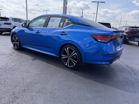 Used 2023 Nissan Sentra SR w/ SR Premium Package image 3