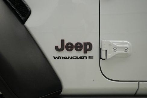 Used 2024 Jeep Wrangler Unlimited Rubicon image 40