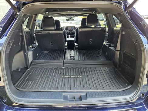 Used 2022 Toyota Highlander XSE image 9