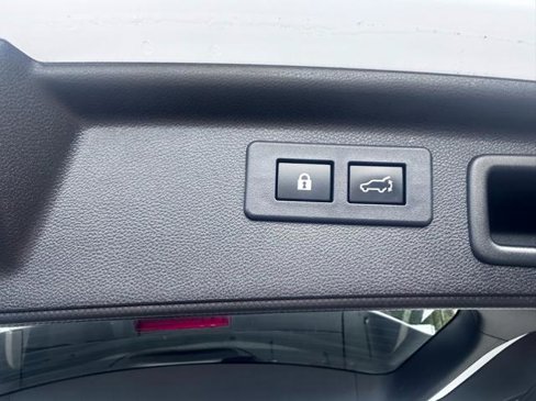 Used 2019 Subaru Forester Premium image 6