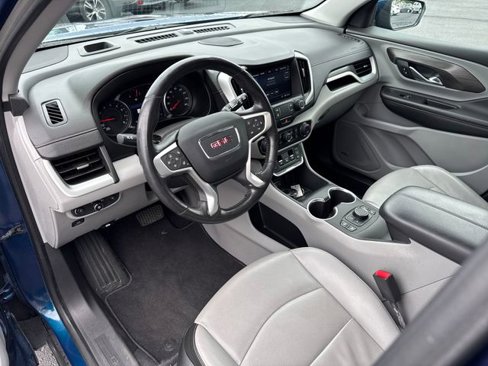 Used 2020 GMC Terrain SLT w/ Preferred Package image 9