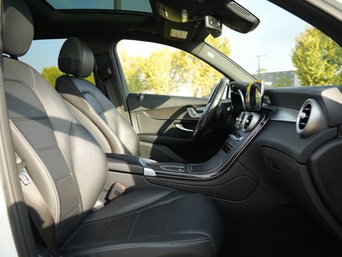 Certified 2022 Mercedes-Benz GLC 300 4MATIC image 44