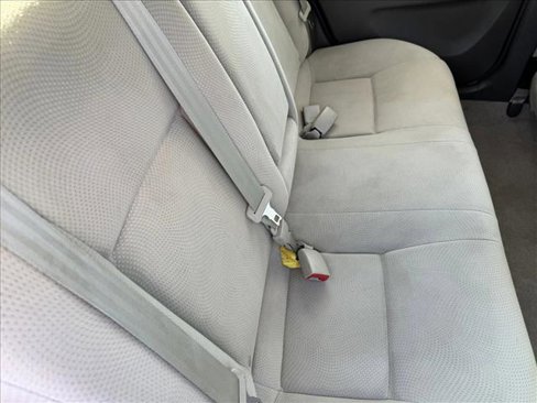 Used 2010 Toyota Yaris Sedan image 13