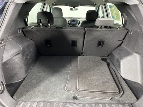 Used 2018 Chevrolet Equinox LS image 47