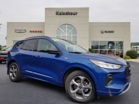 Used 2023 Ford Escape ST-Line image 1