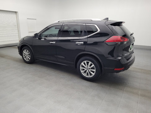 Used 2017 Nissan Rogue SV w/ SV Premium Package image 3