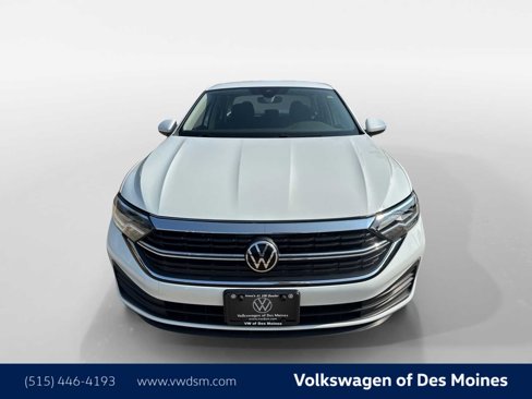 Used 2024 Volkswagen Jetta S image 7