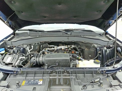 Used 2021 Ford Explorer XLT image 29