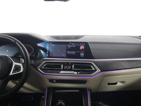 Used 2020 BMW X5 xDrive40i w/ M Sport Package image 17