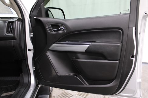 Used 2015 Chevrolet Colorado LT w/ Luxury Package image 29